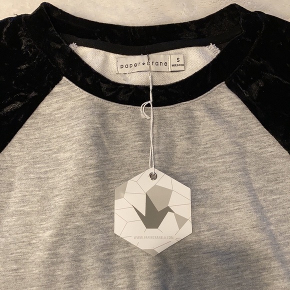 Paper Crane Raglan Black Crush Velvet Heather Grey Raglan Sweatshirt - Picture 5 of 7